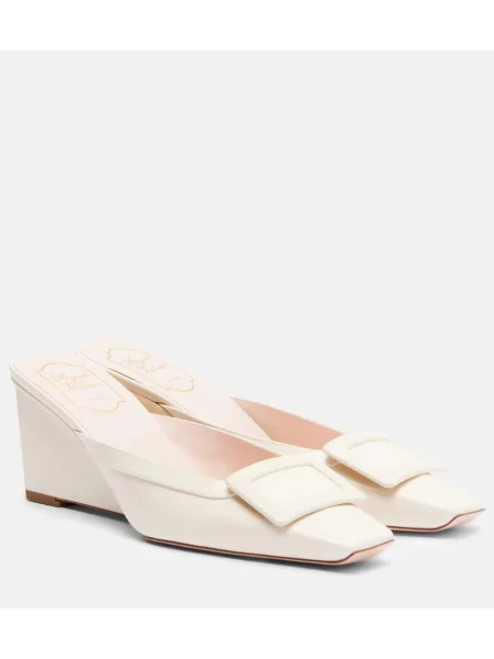 Pantofi cu toc Roger Vivier din piele de lac alb