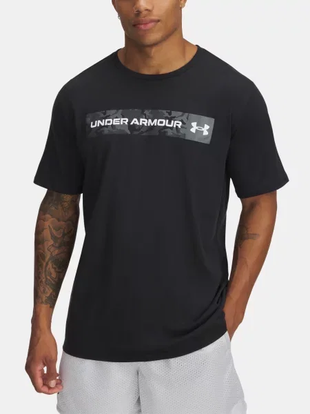 Majica Under Armour s črtami