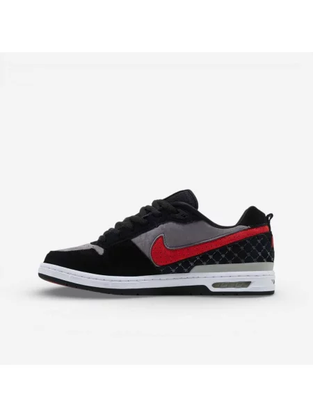 Pantofi Nike roșu