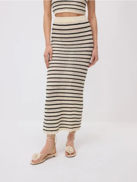 Reserved Dzianinowa spódnica maxi złamana biel