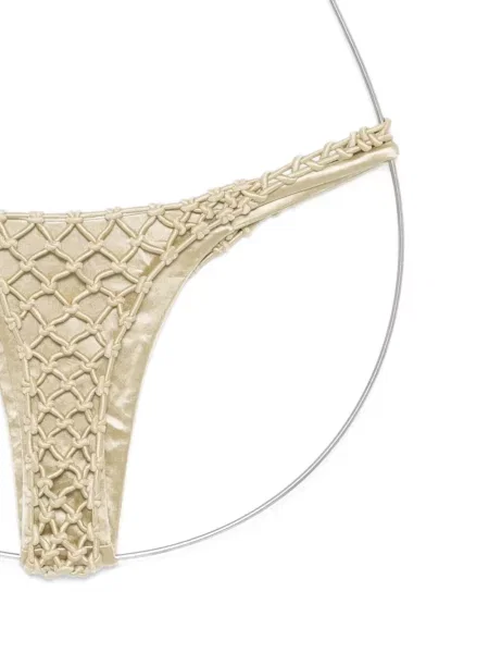 Bikini Isa Boulder