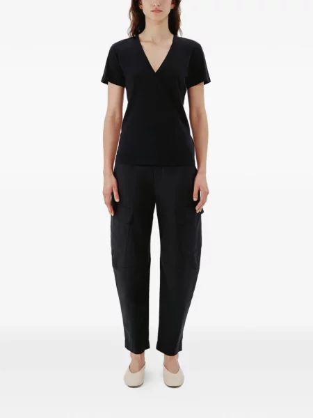 Tricou Another Tomorrow cu decolteu în V negru