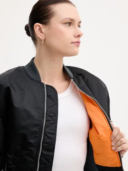 Alpha Industries bomber dzseki Waisted Wmn fekete