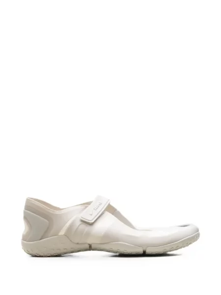 Маратонки Nike Air Zoom с качулка червено