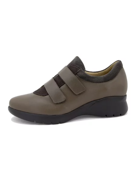 Pantofi Piesanto maro