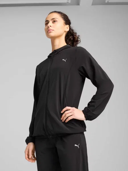 Демисезонная куртка Puma для бега черная