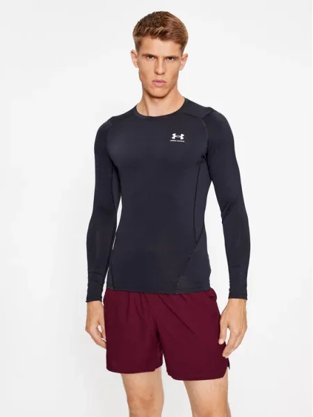 UNDER ARMOUR Funkcionalna majica črna