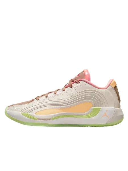 Sneakersy Jordan zamszowe beżowe