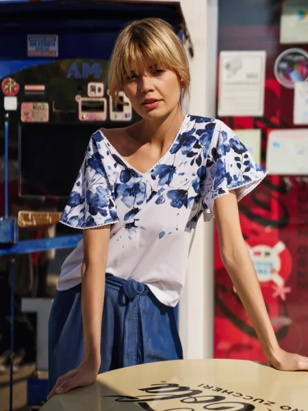 Bluză Marisse cu model floral alb