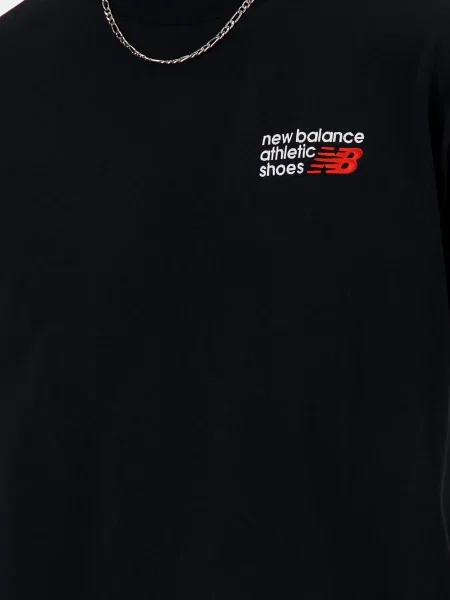 Спортивна футболка New Balance чорна