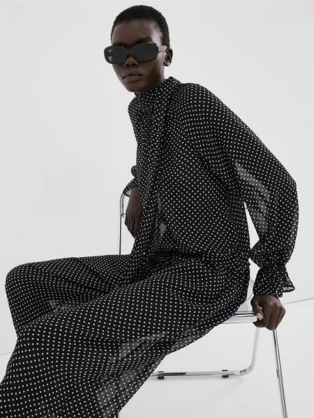 Блуза MANGO чорний