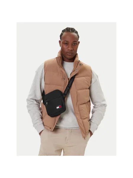 Tommy Jeans Taška cez rameno Tjm Ess Daily Reporter čierna