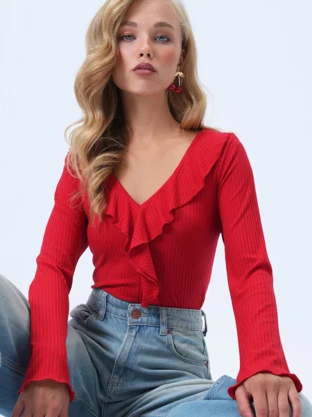 Trend Alaçatı Stili Tricou roșu