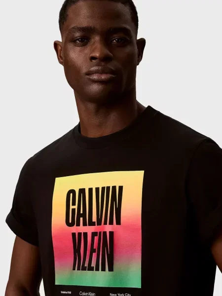 Футболка Calvin Klein Jeans чорна