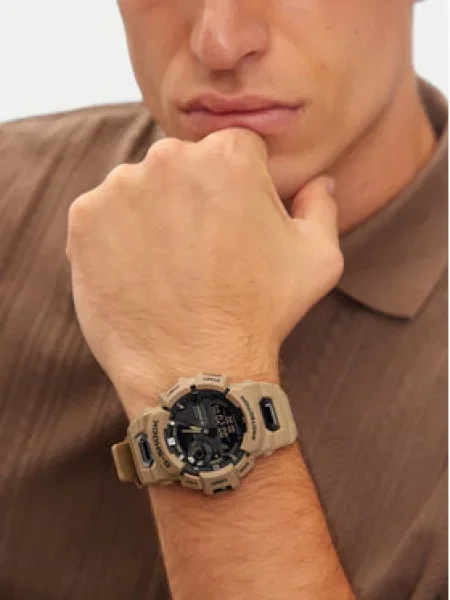 Ure G-shock rjava