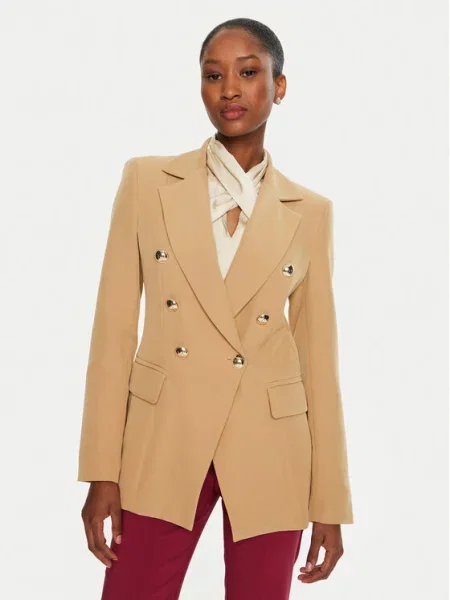 Maryley Švarkas ruda