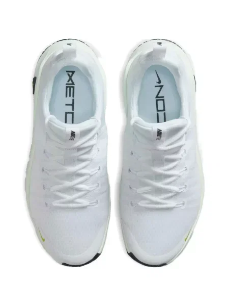 Sneakerși Nike Metcon alb