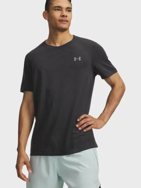 Вовняна спортивна футболка Under Armour для бігу чорна