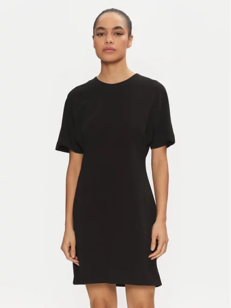 Calvin Klein Pūkinė striukė juoda