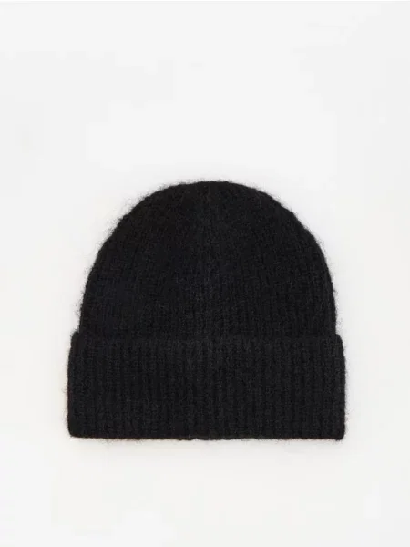 Reserved Čiapka beanie s prímesou alpaky čierna