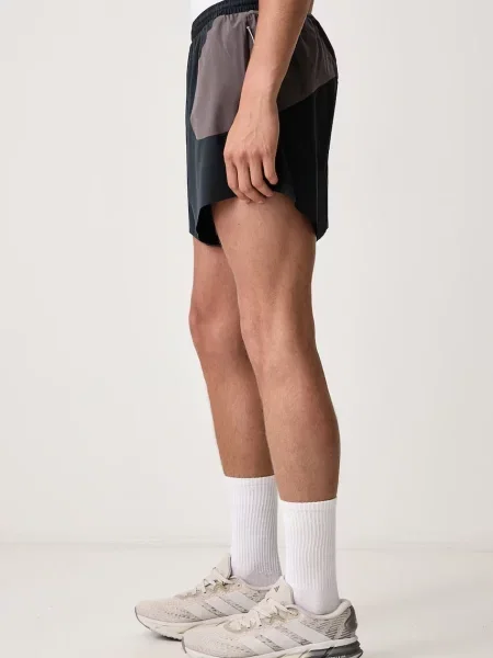 Шорты Adidas Originals для бега