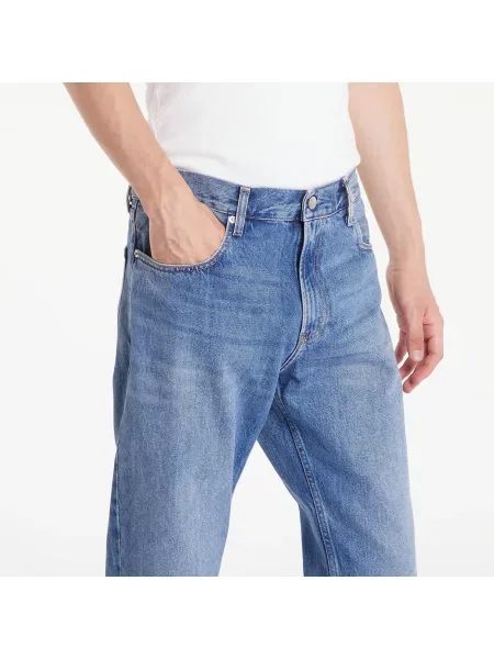 Proste jeansy Calvin Klein Jeans białe