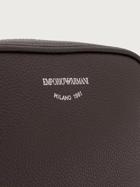 Кожаная сумка через плечо Emporio Armani
