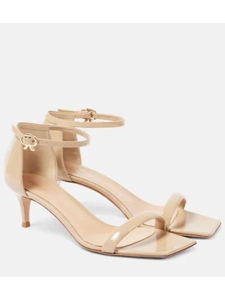 Sandale Gianvito Rossi din piele bej
