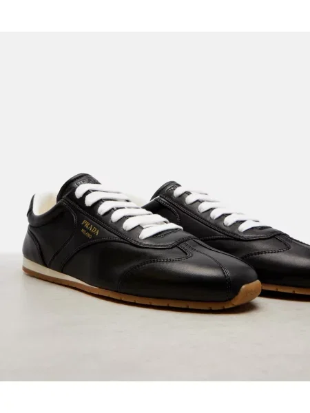 Sneakerși Prada din piele negru