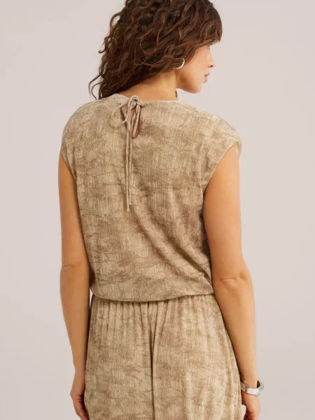 WE Fashion Top / închis bej