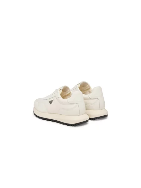 Sneakersy Emporio Armani bílé