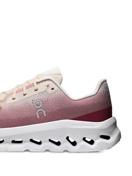 Sneakerși On roz