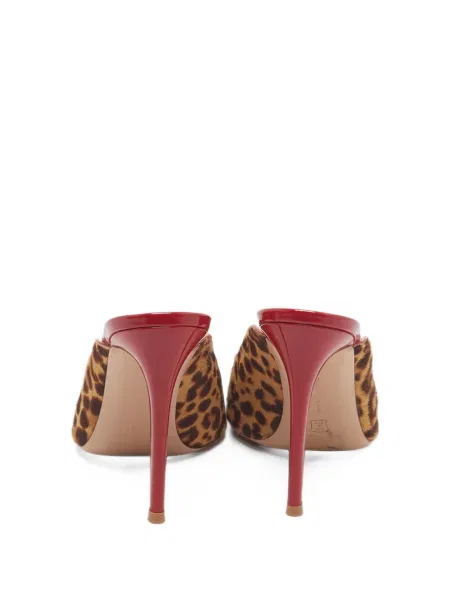 Papuci tip mules Gianvito Rossi cu imagine cu model leopard maro