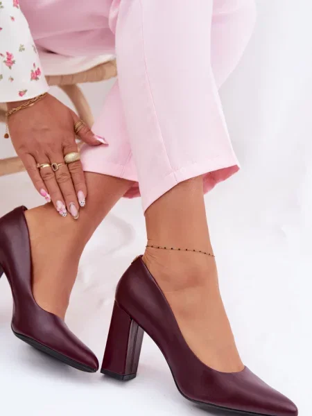 Klasične salonarji Sergio Leone bela