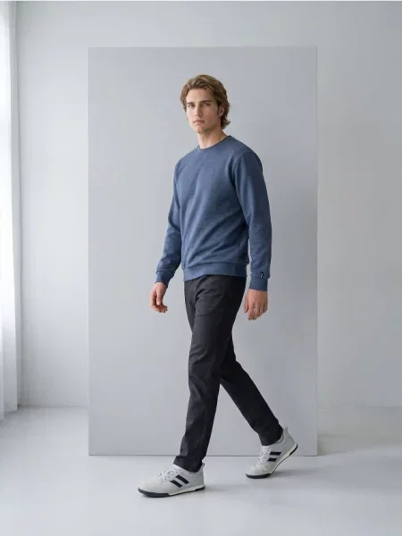 Sinsay Basic crewneck mikina s příměsí bavlny námořnická modrá