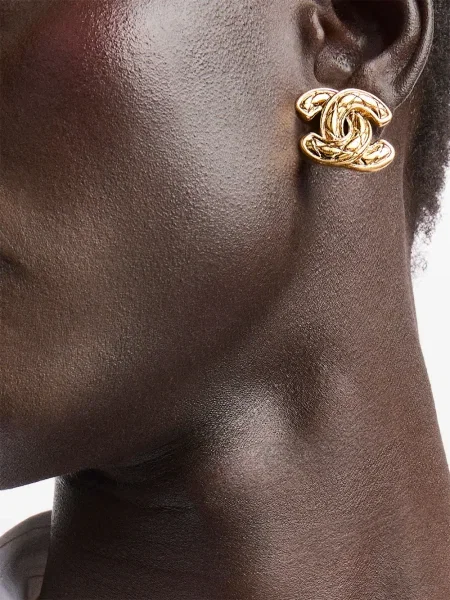 Prošívané diamant náušnice Chanel Pre-owned zlaté