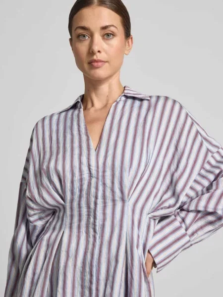 Dopasowana sukienka casualowa z mieszanki Jake*s Casual błękitna
