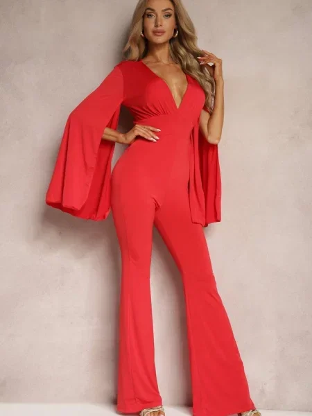 Dopasowany Kombinezon z Rozkloszowanymi Rękawami i Głębokim Dekoltem Andrika czerwony