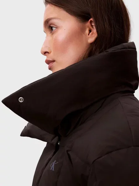 Коротка джинсова куртка Calvin Klein Jeans чорна