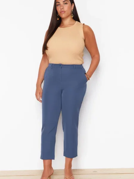 Scurt pantaloni Trendyol albastru