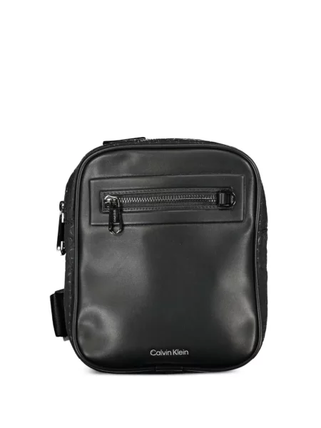 Crossbody táska Calvin Klein autogrammal fekete