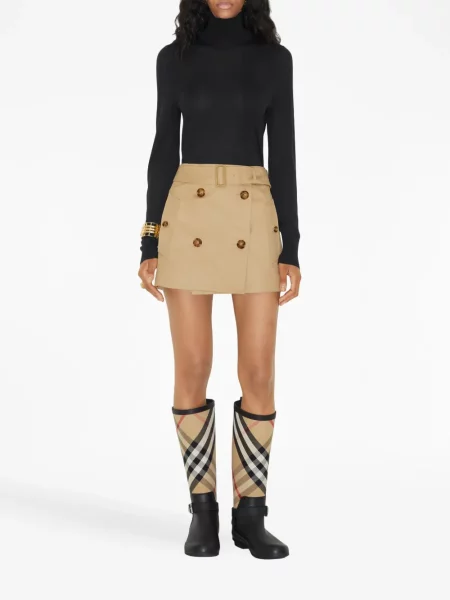 Sijonas Burberry