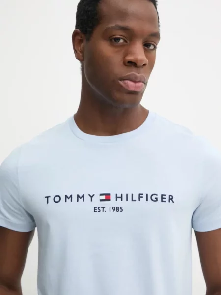 Тениска Tommy Hilfiger с апликация светлосиньо