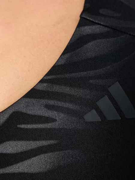 Adidas Performance спортен сутиен All Me Essentials черно