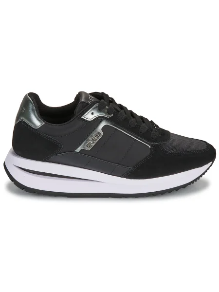 Sneakersy Guess čierna