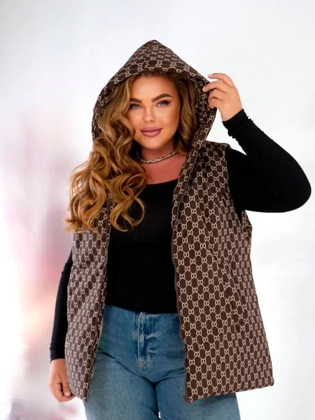 Жилет Uaclothes коричневый