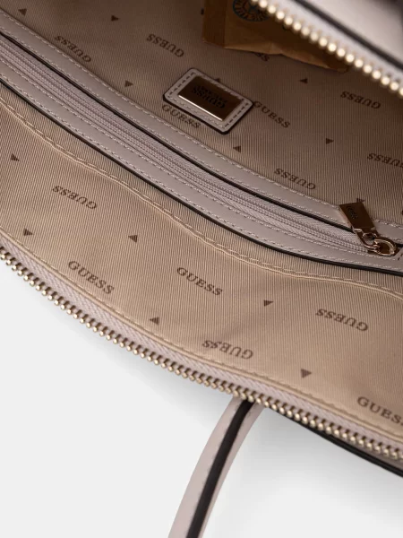 Кожаная сумка Guess