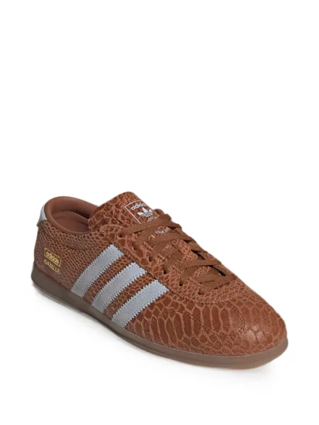 Sneakerși Adidas Gazelle maro