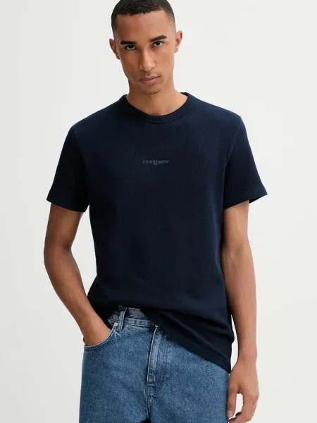 Majica Tommy Jeans tamno s aplikacijom plava