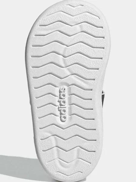 Детские кроссовки Adidas
